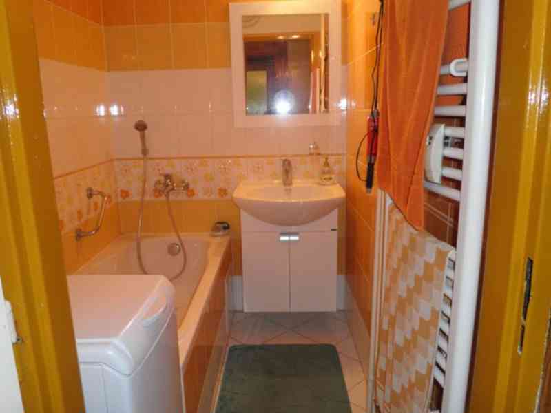 1 místo pro studentku v 2.lůž. pokoji v 3+1, centrum, balkon - foto 6