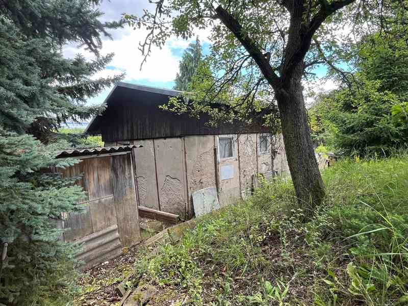 Chata se zahradou v Polákách - foto 7