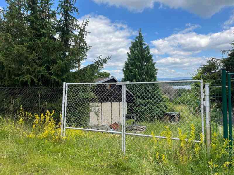 Chata se zahradou v Polákách - foto 9