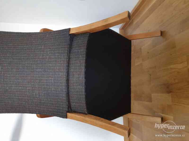 Zrenovovaná stará křesla - foto 5