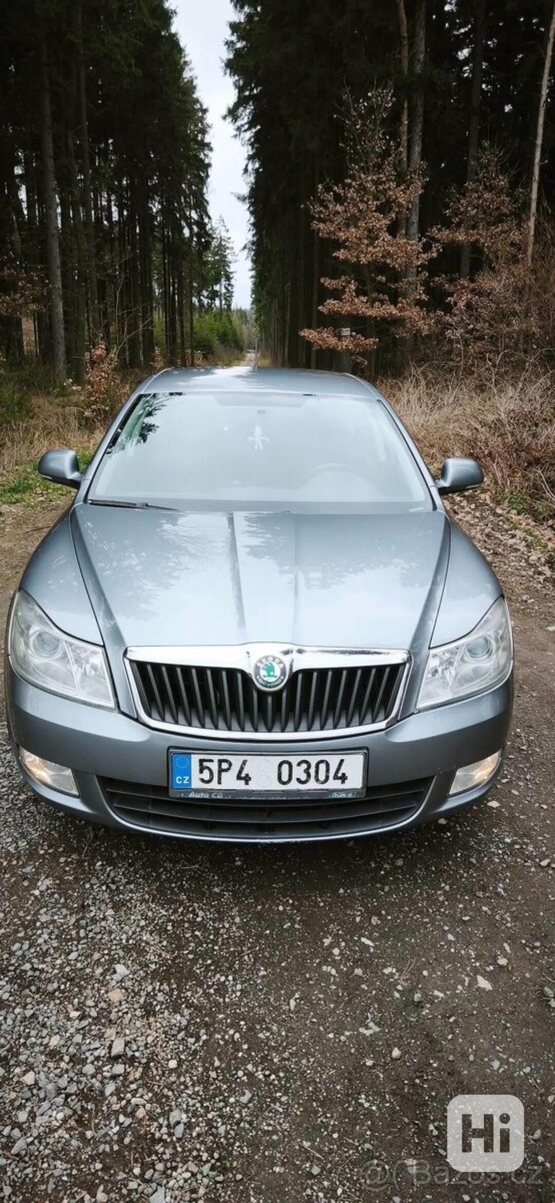 Škoda Octavia 1,4   TSI (90kw) stříbrné barvy - foto 1