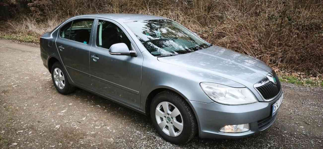 Škoda Octavia 1,4   TSI (90kw) stříbrné barvy - foto 2