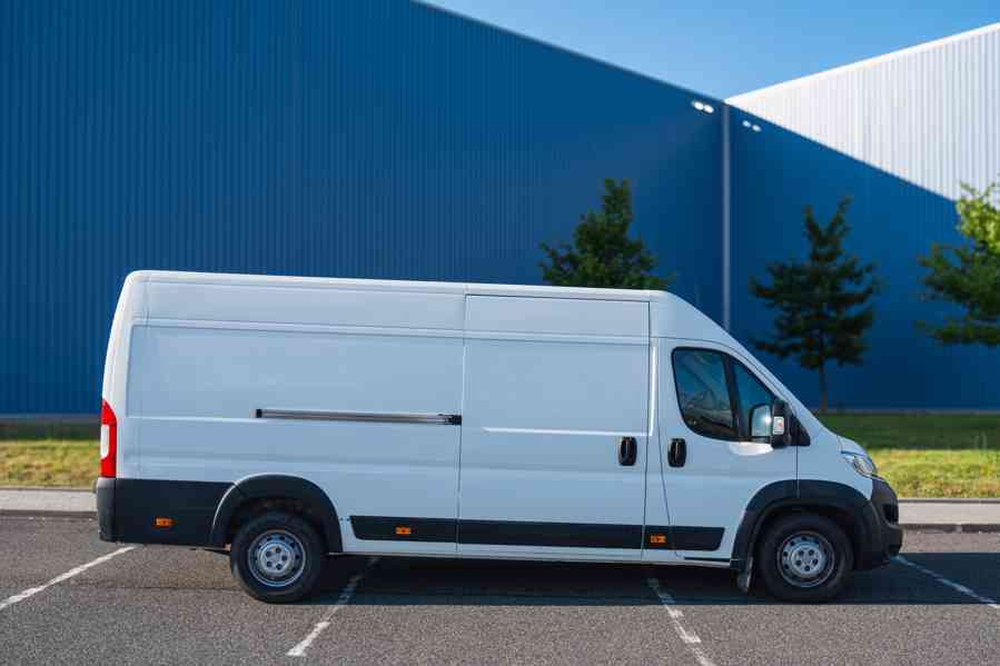 pronájem dodávky Citroen Jumper - foto 1