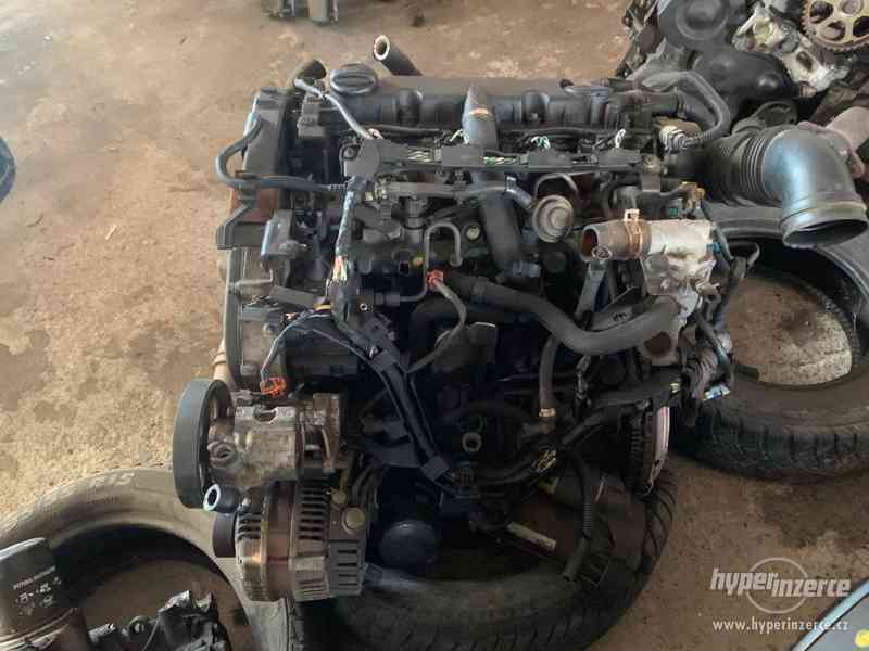 Motor 2,0 HDI RHY 66KW Peugeot Citroen Kompletní - foto 1