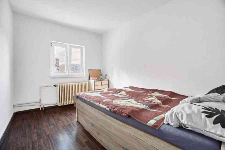 Dům se 3 byty po rekonstrukci ve městě Nejdek - foto 9