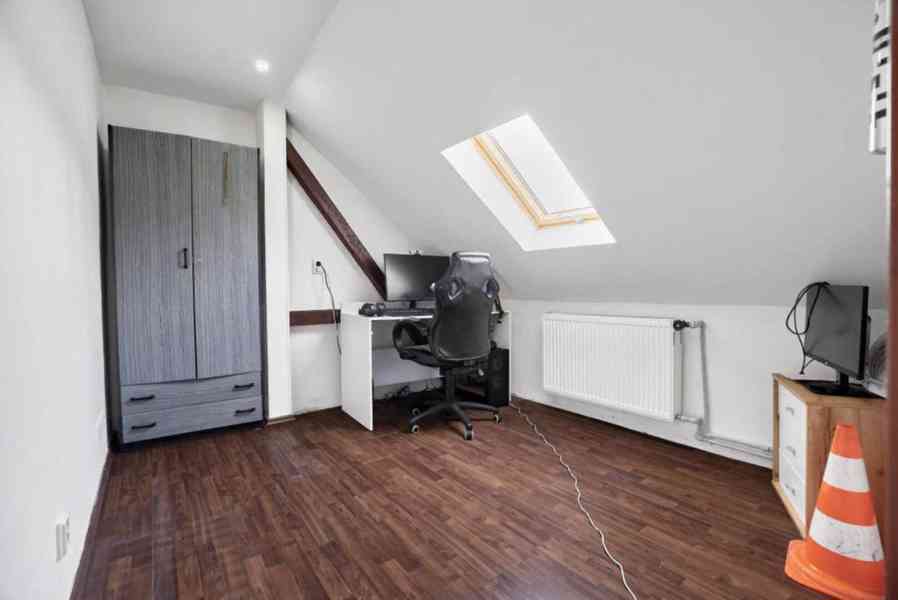 Dům se 3 byty po rekonstrukci ve městě Nejdek - foto 10