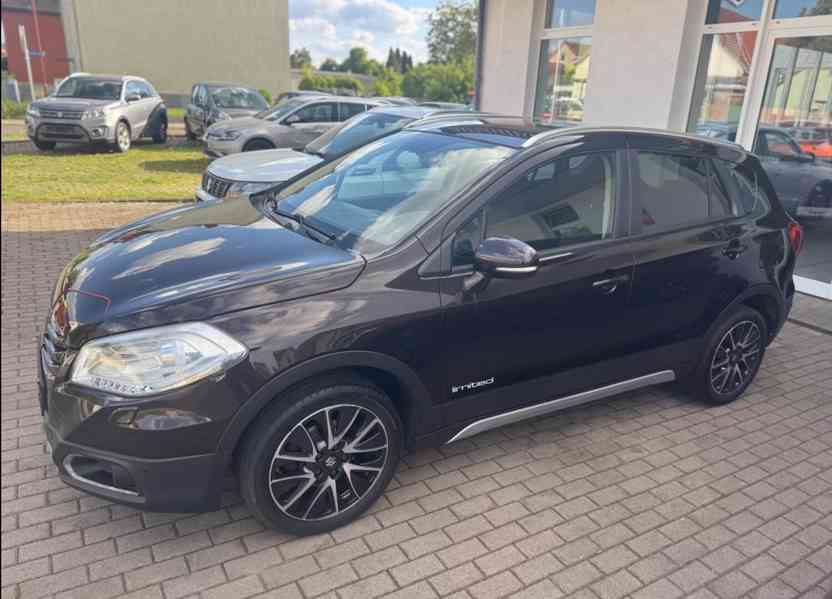 Suzuki (SX4) S-Cross 1.6i Limited 4x4 benzín 88kw - foto 1