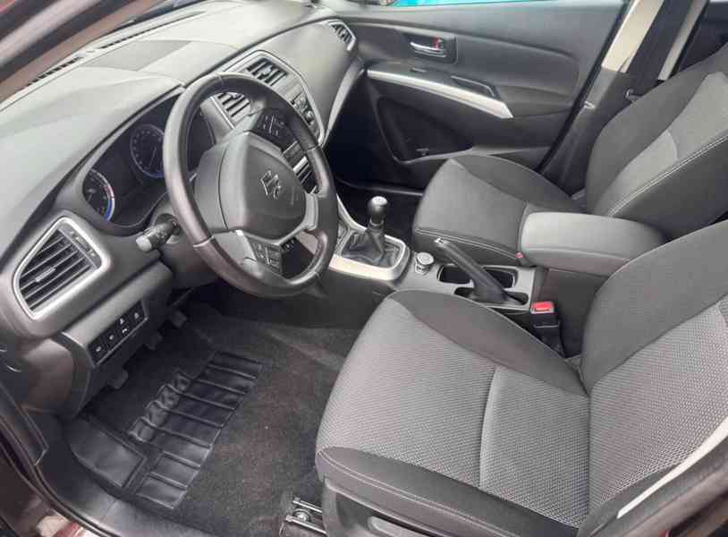 Suzuki (SX4) S-Cross 1.6i Limited 4x4 benzín 88kw - foto 12