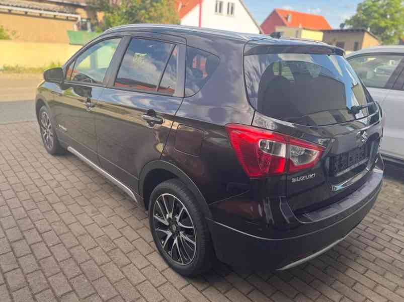 Suzuki (SX4) S-Cross 1.6i Limited 4x4 benzín 88kw - foto 9