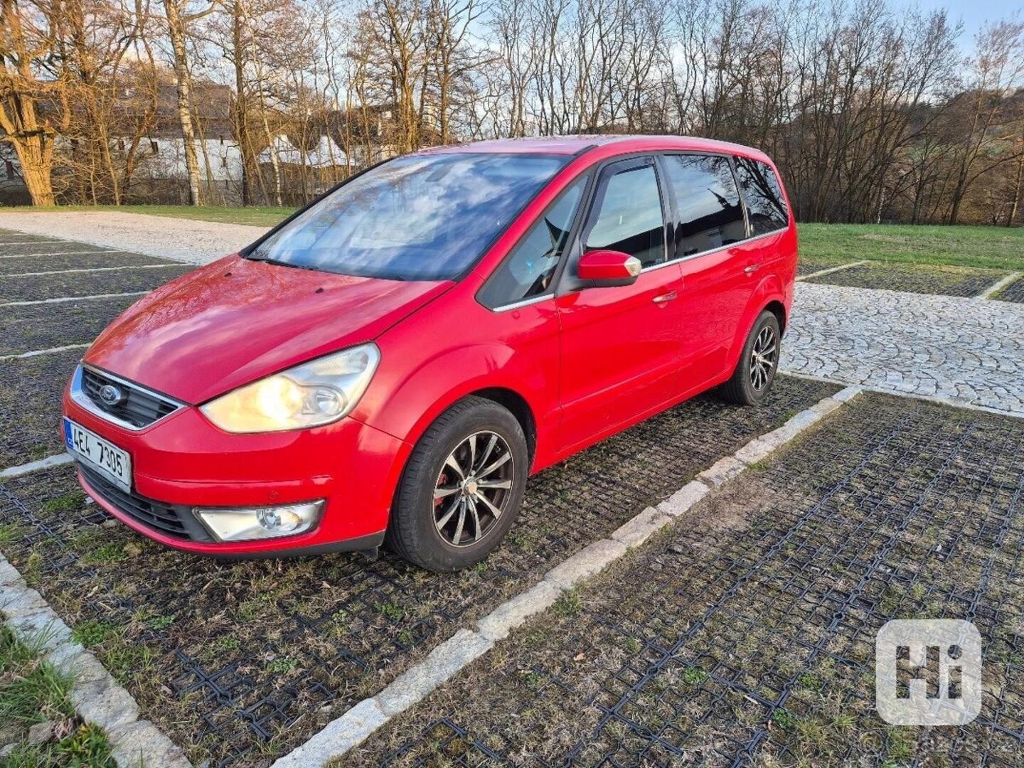 Ford Galaxy 2,2   TDCi Ghia (129 kW) - foto 1