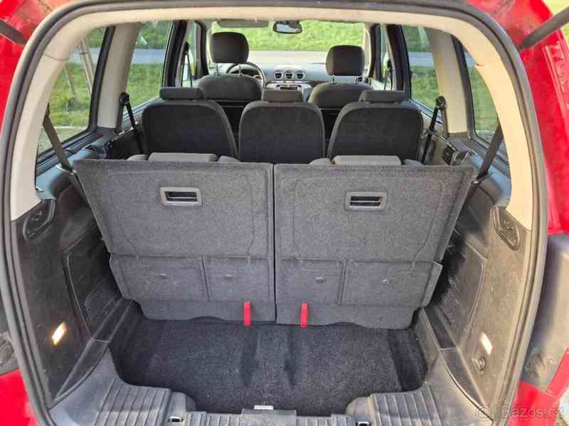 Ford Galaxy 2,2   TDCi Ghia (129 kW) - foto 11