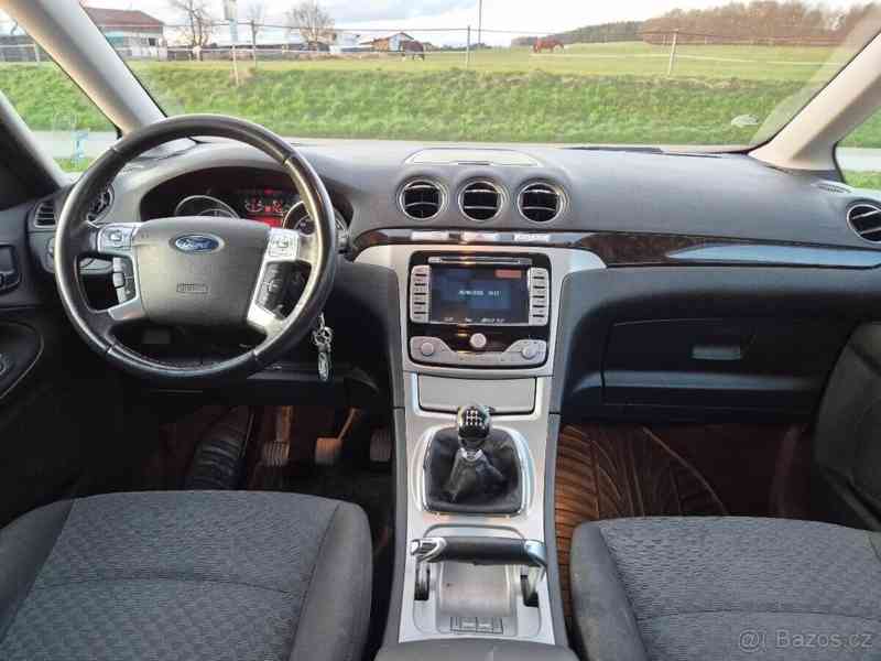 Ford Galaxy 2,2   TDCi Ghia (129 kW) - foto 6