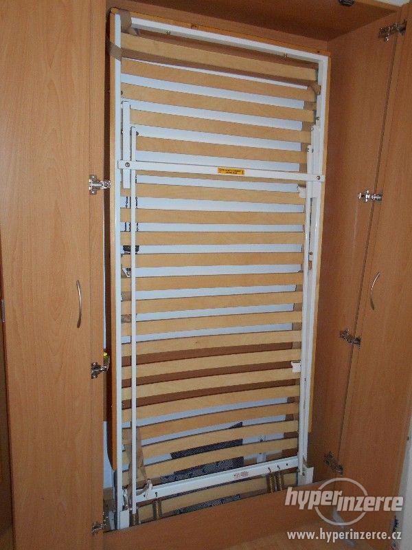 SKLÁPĚCÍ POSTEL - foto 2