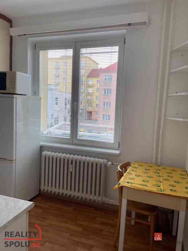 Pronájem, Byty 3+1, 65 m2 - - foto 2