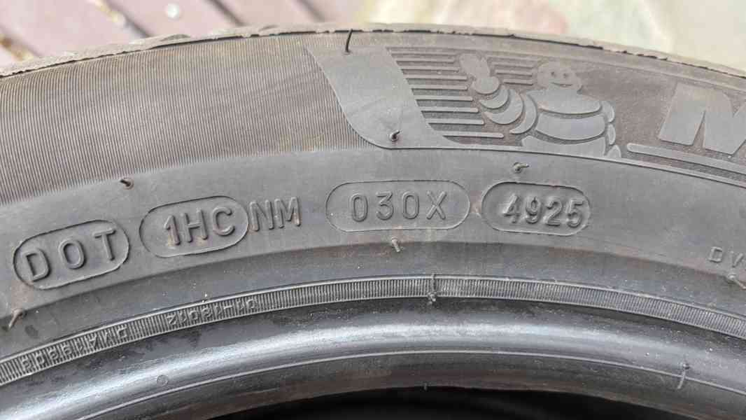  Pneumatiky  235/50 R19 - foto 1