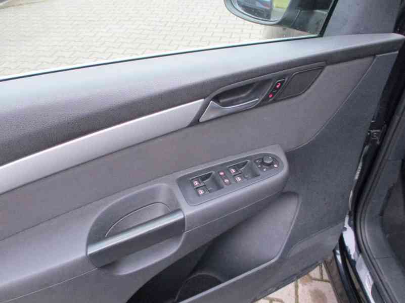 Volkswagen Sharan 2,0TDI Match 103kw - foto 6