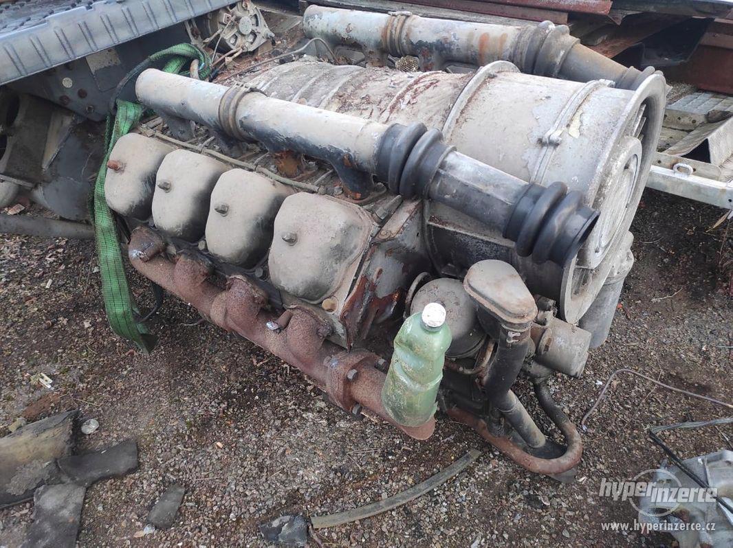 Motor Tatra V8 z kompresoru - foto 1