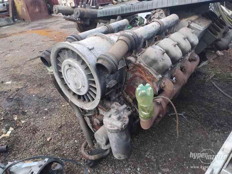 Motor Tatra V8 z kompresoru - foto 2