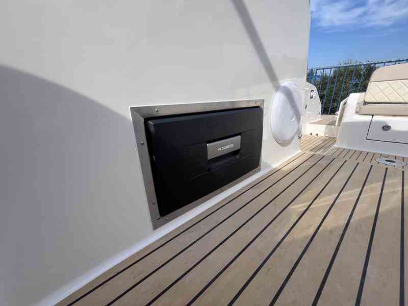 QUICKSILVER Activ 875 SUNDECK + MERCURY F 400 V10 EFI EXXLPT - foto 19