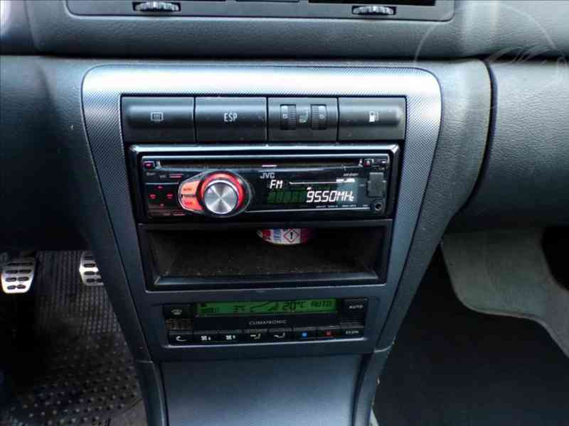 Škoda Octavia 1,8 20V-TURBO 132KW RS,XENONY - foto 7