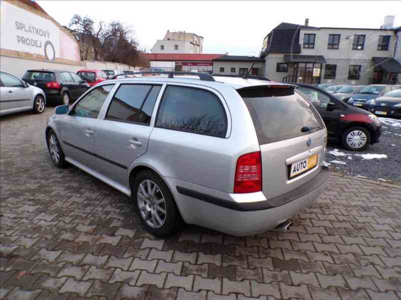 Škoda Octavia 1,8 20V-TURBO 132KW RS,XENONY - foto 3