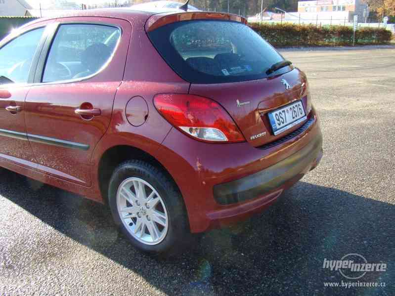 Peugeot 207 1.4i r.v.2009 1.Majitel Koupeno v ČR - foto 4