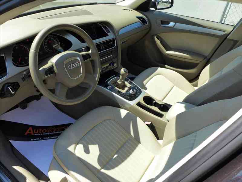 Audi A4 2,0 TDI 4x4, NAVI, 1.MAJITEL - foto 5