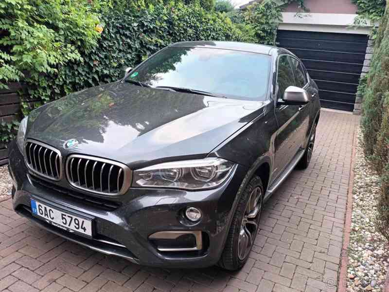 BMW X6 3,0   BMW X6 xDrive 40d