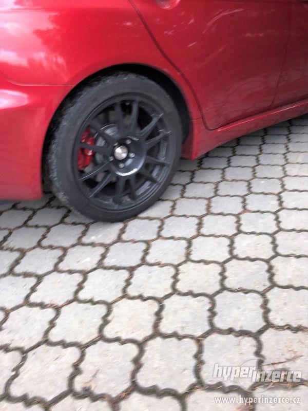 MITSUBISHI evo x R.V. 2010 - foto 3