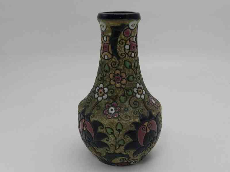 Krásná secesní Váza plastický reliéf Amphora Teplice - foto 2