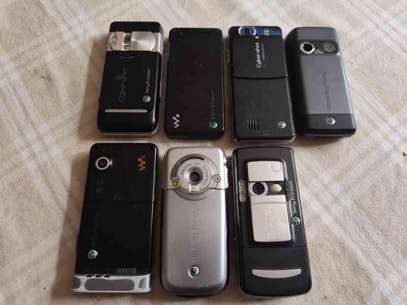 Mobilní tlačítkové telefony Sony Ericsson č.2 - foto 2