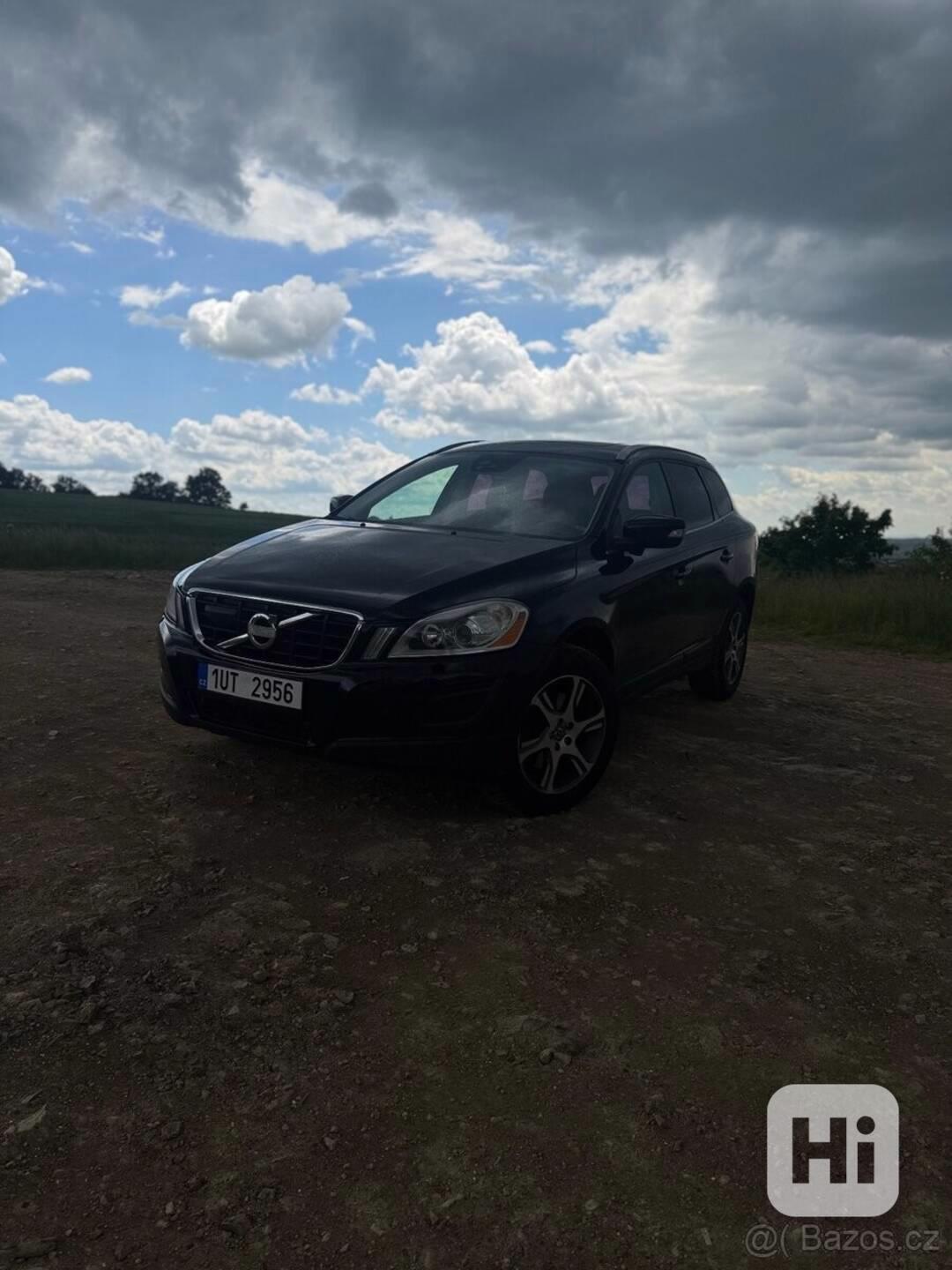 Volvo XC60 2,0 - foto 1