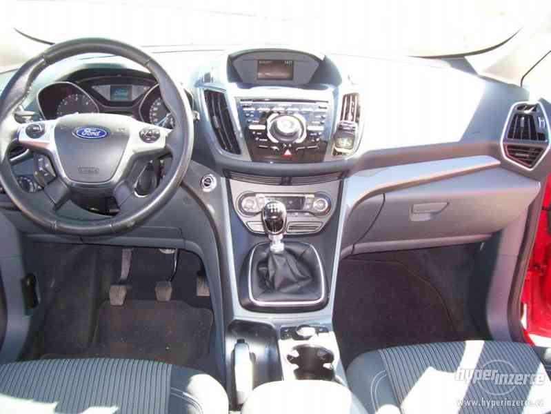 Ford C-Max 2,0TDCi,Titanium r.2013 najeto 98t PRODÁM. - foto 6