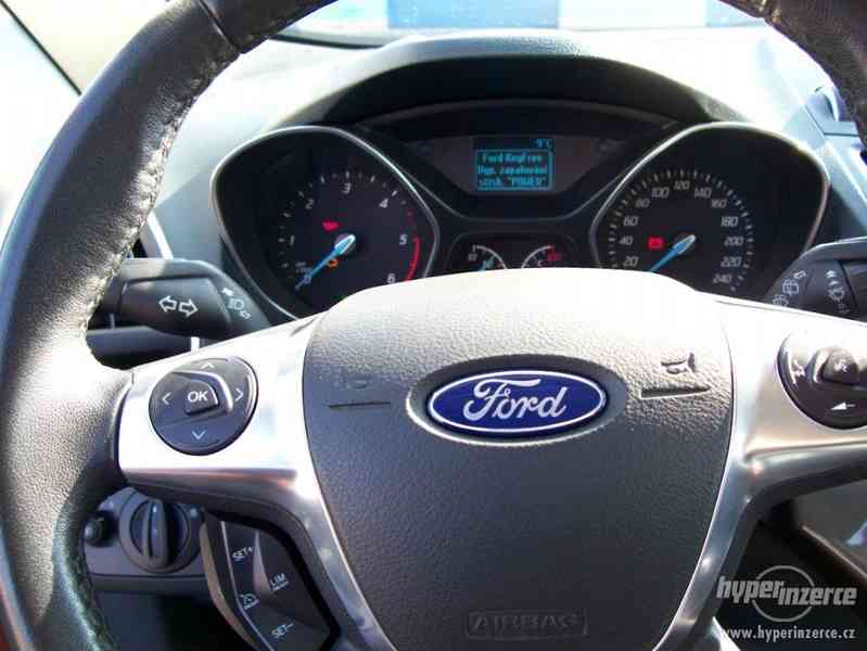Ford C-Max 2,0TDCi,Titanium r.2013 najeto 98t PRODÁM. - foto 8