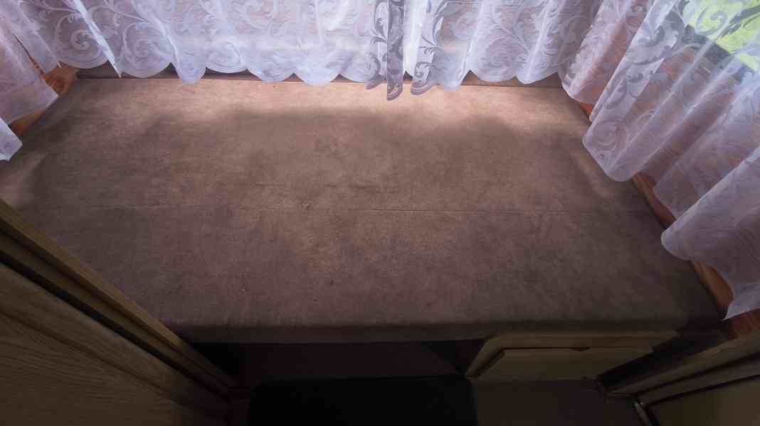 Chateau s doklady, nová STK v ceně, slušný stav. Předstan. - foto 12