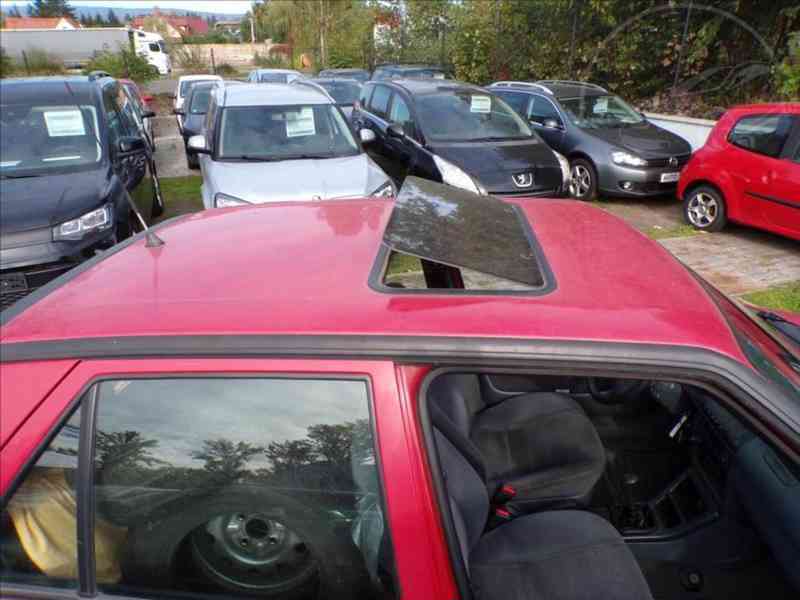 Škoda Felicia 1,3 TAŽNÉ ZAŘÍZENÍ - foto 14