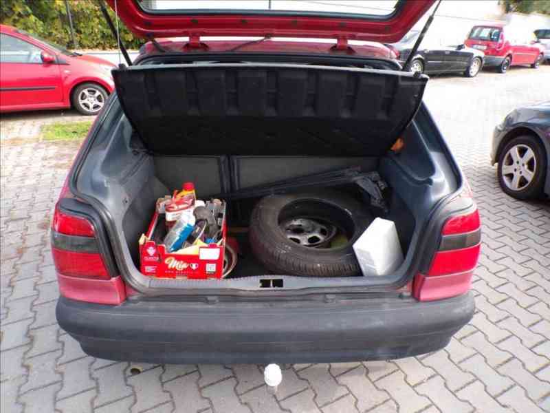 Škoda Felicia 1,3 TAŽNÉ ZAŘÍZENÍ - foto 9