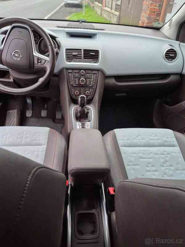 Opel Meriva 1,4   Turbo 103 kW, výbava Inovation - foto 6