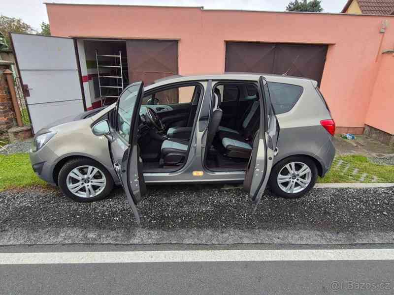 Opel Meriva 1,4   Turbo 103 kW, výbava Inovation - foto 7