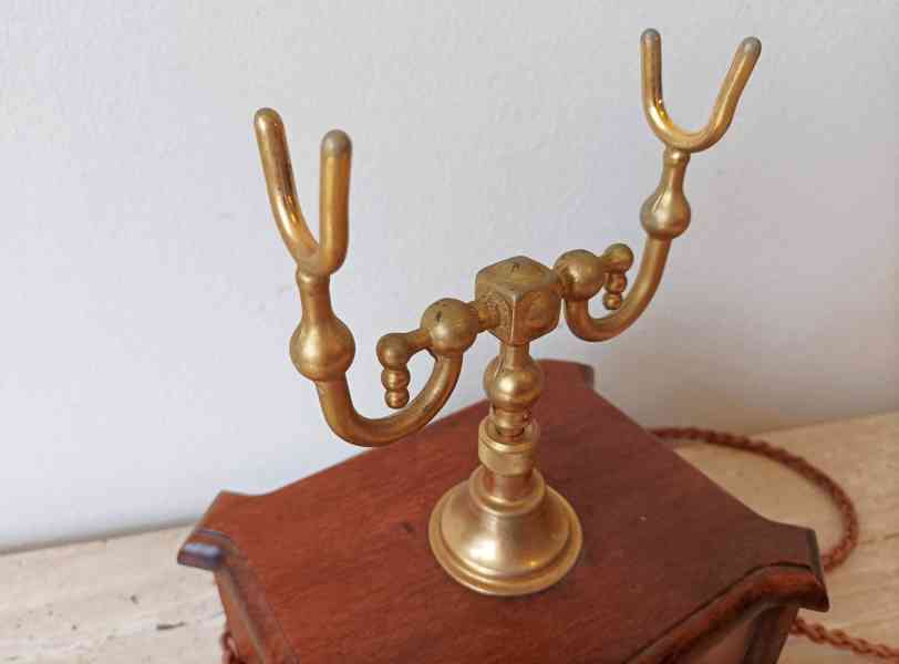 Starožitný elegantní stolní telefon v krásném stavu   - foto 12