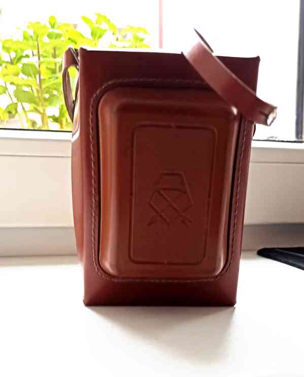 Starý ruský fotoaparát Lubuitel 2 - foto 2