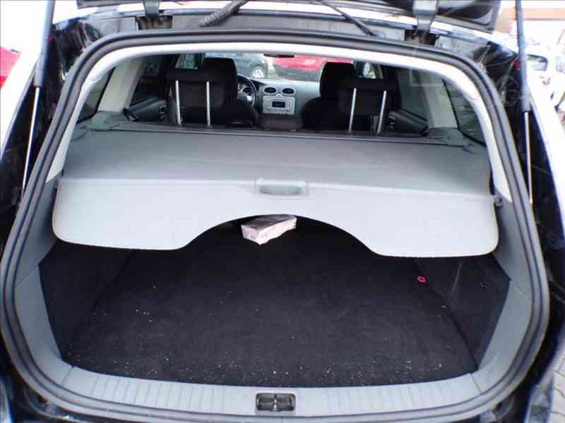 Ford Focus 1,6 16V NAVIGACE - foto 10