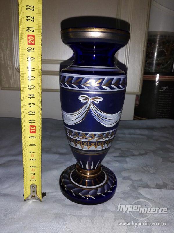 Modrá váza - zdobená - nádherná - foto 2