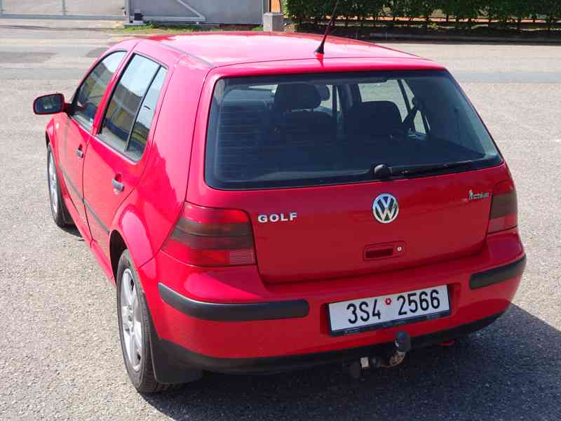 VW Golf 1.4i r.v.2003 (55 kw) 3.Majitel ČR - foto 4