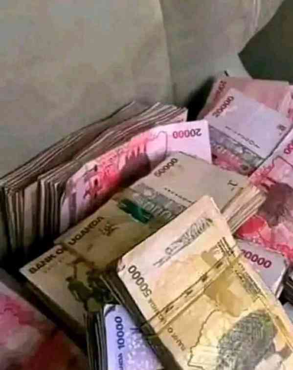 Illuminati Agent call 0761255151/0702388589 in Uganda - foto 1