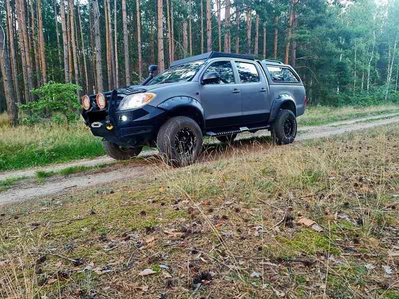 Toyota Hilux 2,5D4D Pickup Double Cab 88kw - foto 10