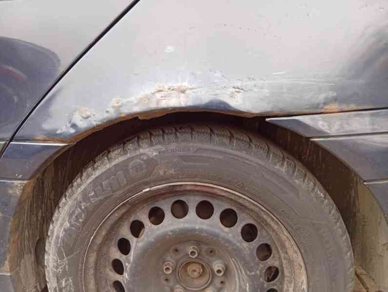 Mercedes-Benz C270 - foto 2