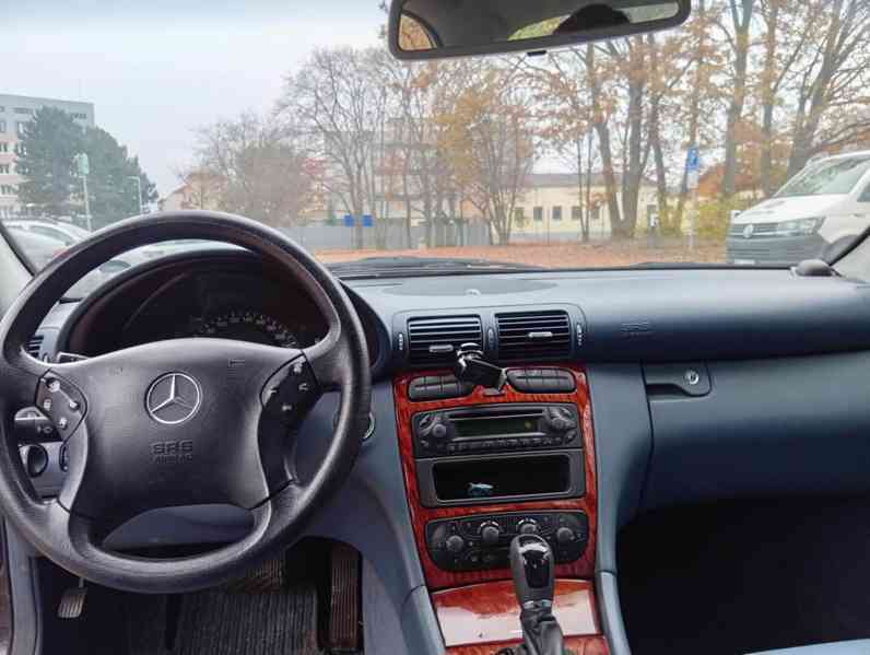 Mercedes-Benz C270 - foto 6