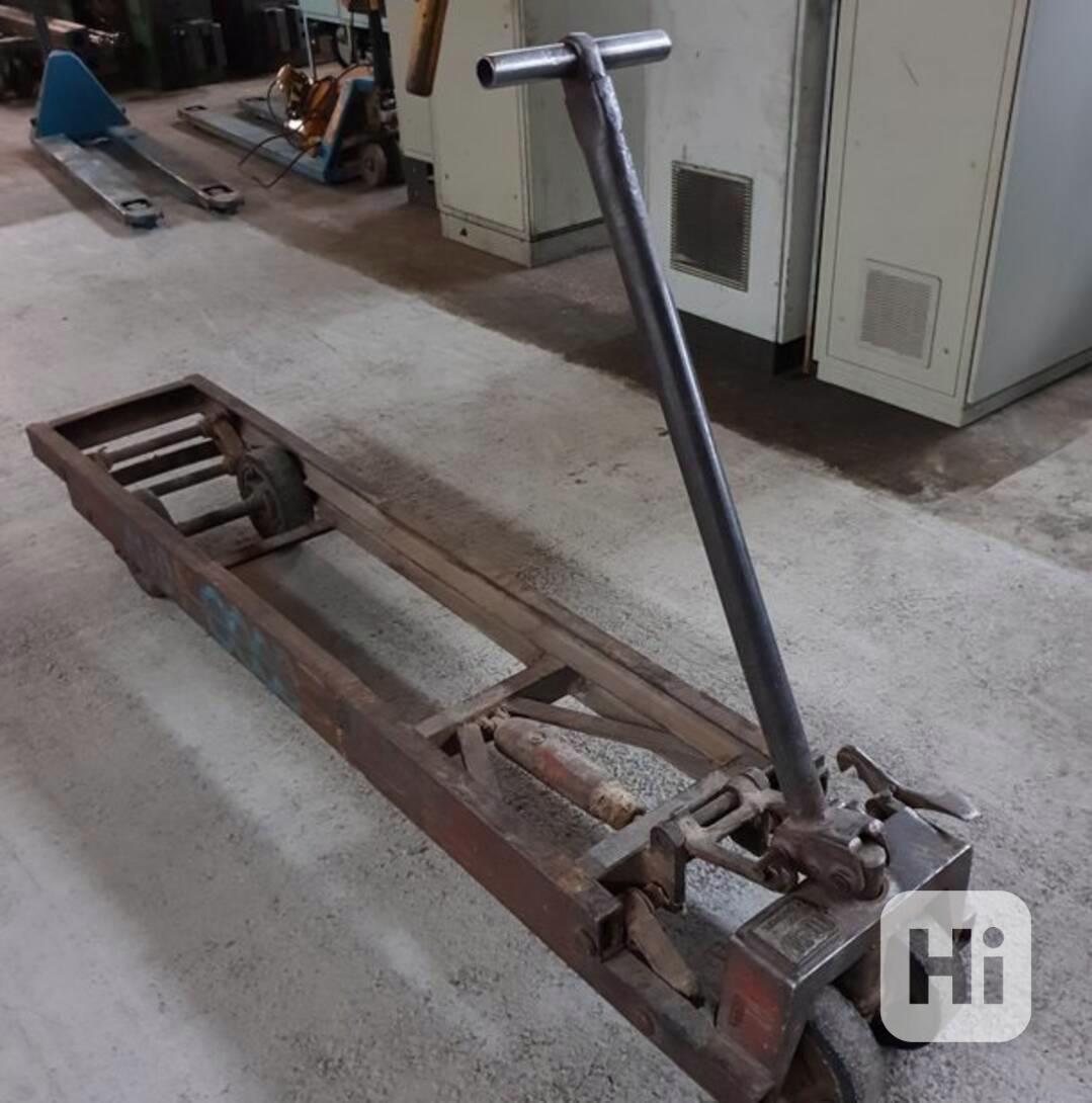 Paletový zdvižný vozík 1600 kg (13719.) - foto 1