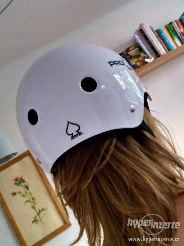 helma PROTEC na kolo/brusle/skate/vodní sporty/atd. - vel. S - foto 2